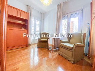Piso en alquiler en Pº Zorrilla - Cuatro de Marzo en Valladolid