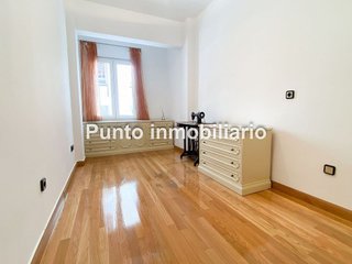 Piso en alquiler en Pº Zorrilla - Cuatro de Marzo en Valladolid