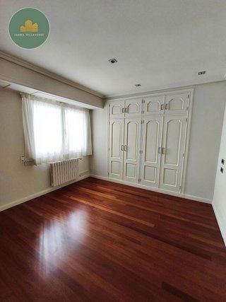 Piso en alquiler en Ensanche en Coruña (A)