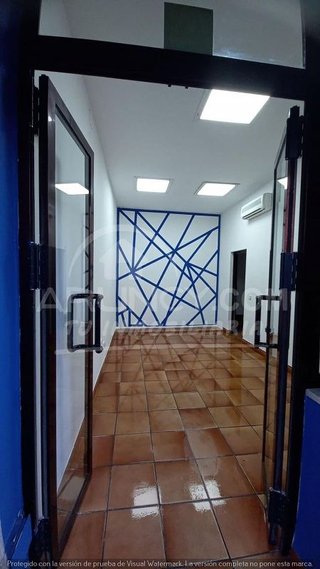 Local comercial en alquiler en Centro en Alcalá de Guadaira