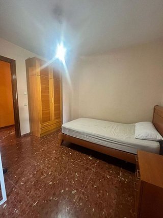 Piso en alquiler en Pajaritos - Plaza de Toros en Granada