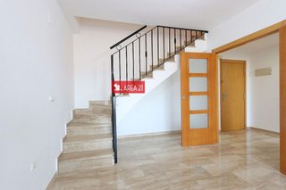 Dúplex en alquiler en Núcleo Urbano en Pobla de Vallbona (la)