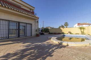 Chalet en venta en Oromana en Alcalá de Guadaira