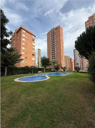 Piso en venta en Pueblo Levante en Benidorm