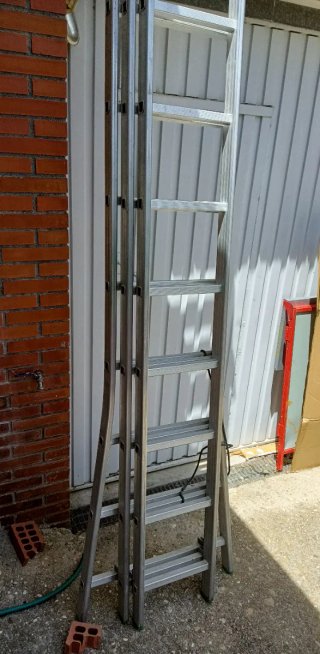 Alquiler escalera extensible aluminio 7'5M