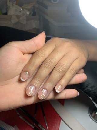 Unhas em gel, acrílico e manicure a domicílio.