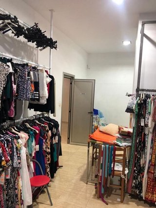 Local comercial en venta en Las Islas en Sagunto