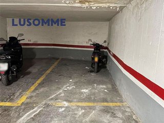 Garaje en venta en La Seu en Valencia