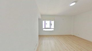 Piso en venta en Parque Victoria Eugenia en Málaga