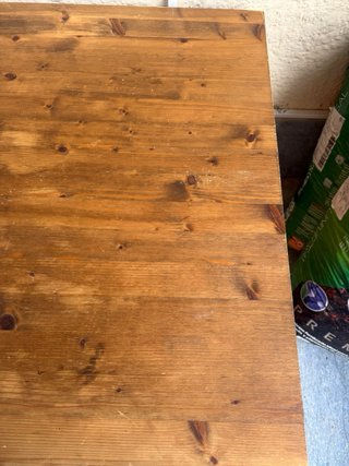 Mesa de madera rústica