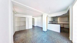 Piso en venta en Marxalenes en Valencia