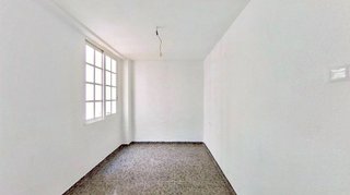 Piso en venta en Marxalenes en Valencia