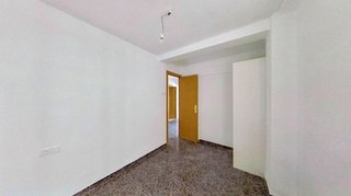 Piso en venta en Marxalenes en Valencia