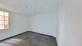 Piso en venta en Marxalenes en Valencia