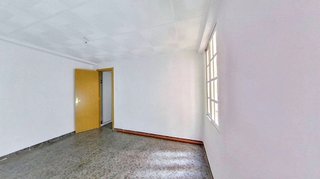 Piso en venta en Marxalenes en Valencia