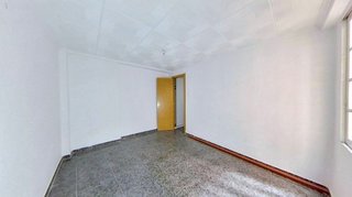 Piso en venta en Marxalenes en Valencia
