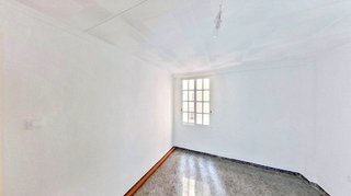 Piso en venta en Marxalenes en Valencia