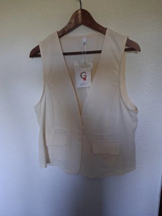 Chaleco crema talla XL