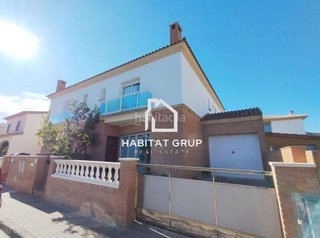 Casa pareada en venta en Calonge Poble en Calonge