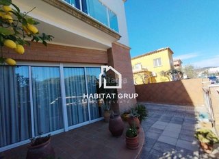 Casa pareada en venta en Calonge Poble en Calonge