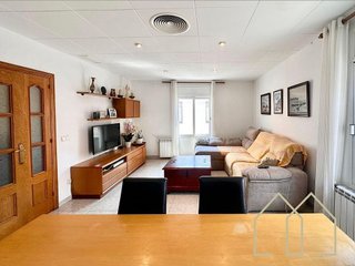 Casa adosada en venta en L'Eixample en Sant Feliu de Guíxols