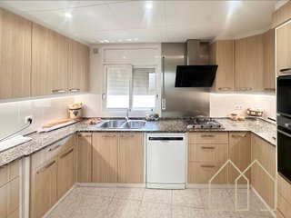 Casa adosada en venta en L'Eixample en Sant Feliu de Guíxols
