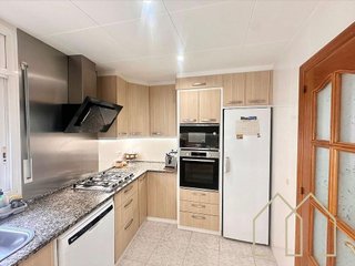 Casa adosada en venta en L'Eixample en Sant Feliu de Guíxols