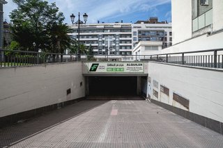 Garaje en alquiler en Zona Teatro Campoamor en Oviedo