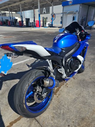 Suzuki GSX-R 600 k8
