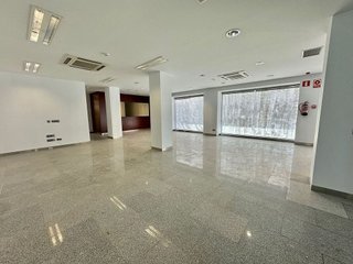 Local comercial en alquiler en Ciudad Universitaria en Madrid