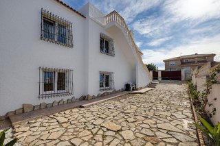 Chalet en venta en La Siesta - El Salado - Torreta en Torrevieja