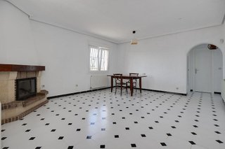 Chalet en venta en La Siesta - El Salado - Torreta en Torrevieja