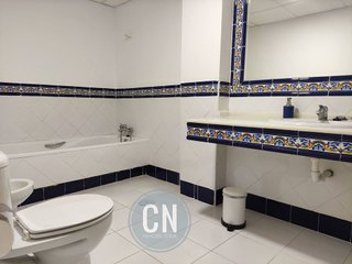 Piso en alquiler en El Padrón - El Velerín - Voladilla en Estepona