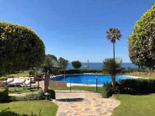 Piso en alquiler en El Padrón - El Velerín - Voladilla en Estepona