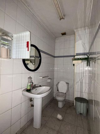 Local comercial en venta en Ceares en Gijón