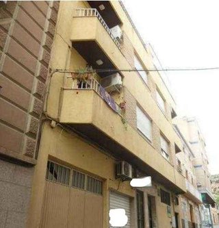 Piso en venta en Huelma