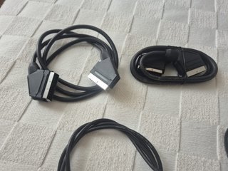 Lote 6 cables TV: SCART, RCA, USB