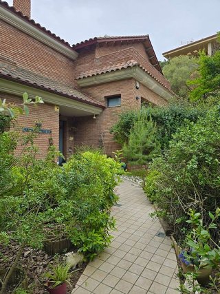 Chalet en alquiler en Begues