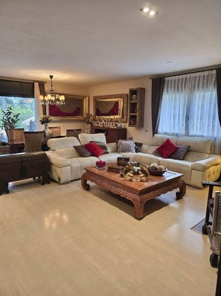 Chalet en alquiler en Begues