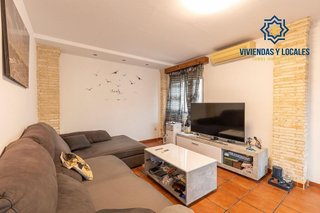 Casa adosada en venta en Ogíjares