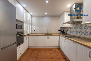 Casa adosada en venta en Ogíjares