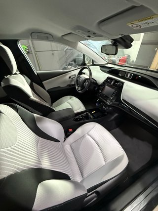 Toyota Prius 2021