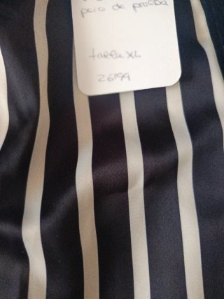Pantalones rayas blanco y negro