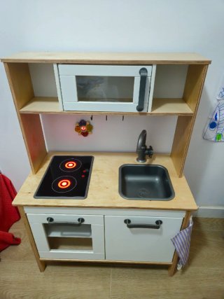 Cocinita IKEA DUKTIG – En Perfecto Estado