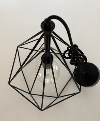 Lámpara colgante geométrica negra