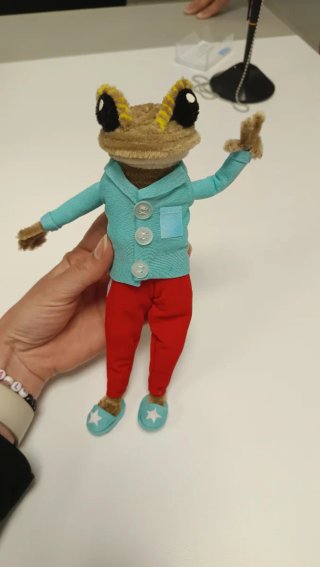 Figura Sapo Concho Bad Bunny