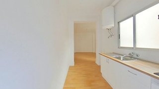 Piso en venta en En Corts en Valencia