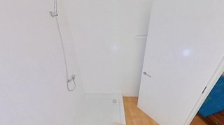 Piso en venta en En Corts en Valencia