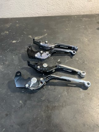 Manetas Suzuki V-Strom 650