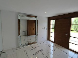 Casa adosada en alquiler en Nueva Andalucía centro en Marbella